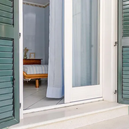 Italian Experience- Oltremare Porto Recanati